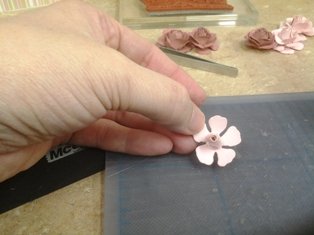 How to Make a Handmade Mothers Day Card